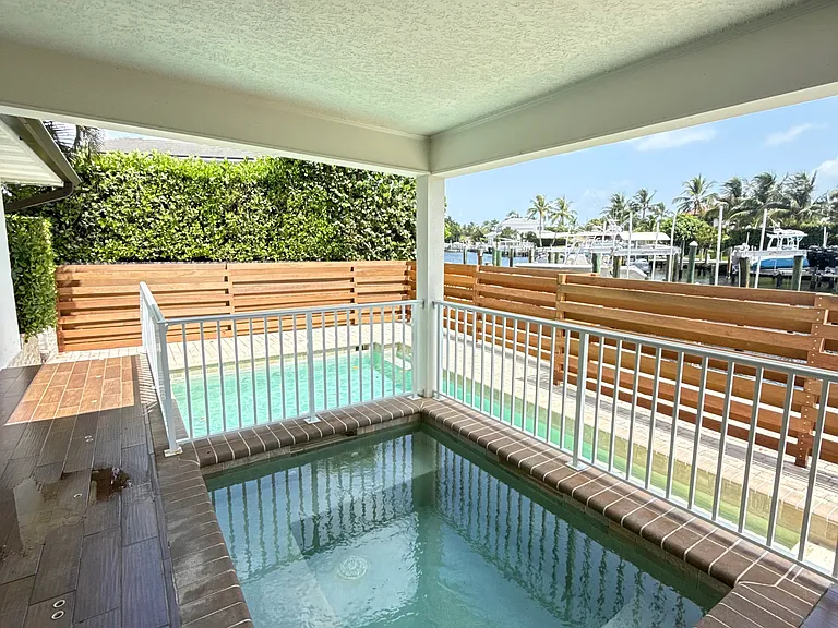 14120 Harbor Ln — Photo 15