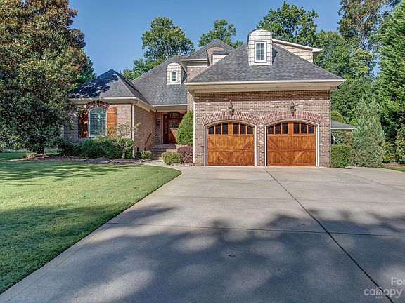 5th image of 4912 Samuel Pinckney Dr