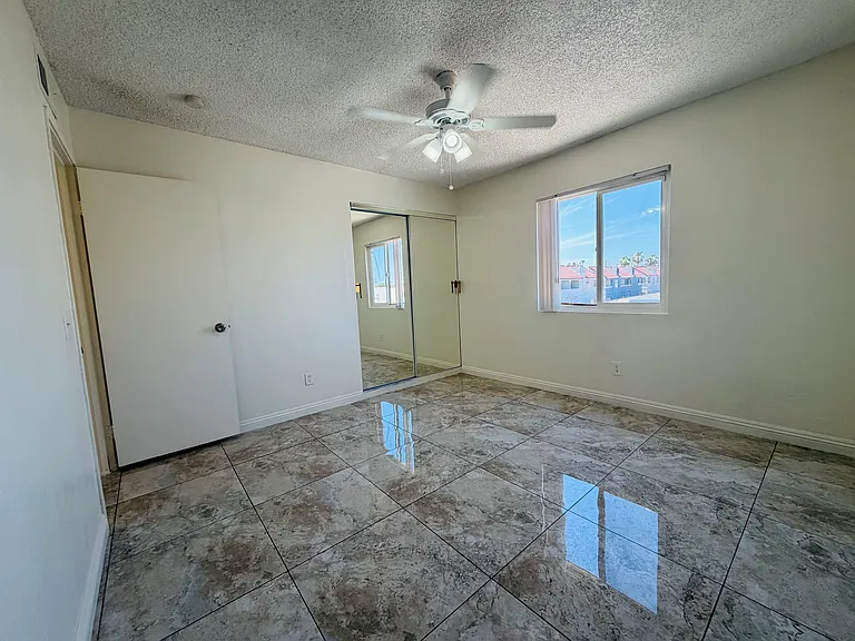 1364 Pattee Cir #C — Photo 14