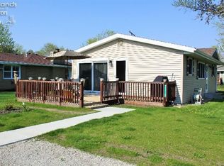 2119 S Whitecaps Ln, Lakeside Marblehead, OH 43440