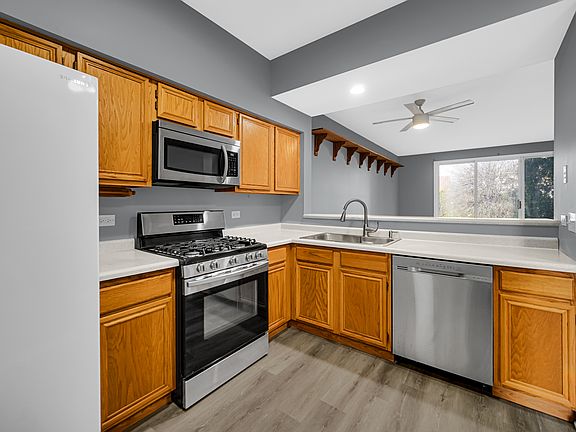 2nd image of 4430 W Quill Ln