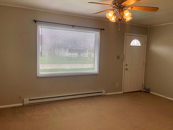 3rd image of 409 W O'Connor Ave