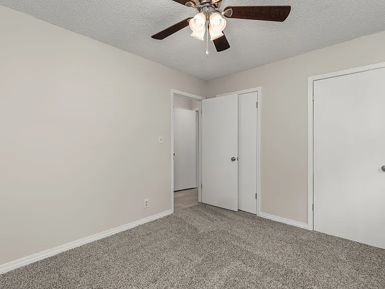 1618 Chisholm Rd — Photo 22