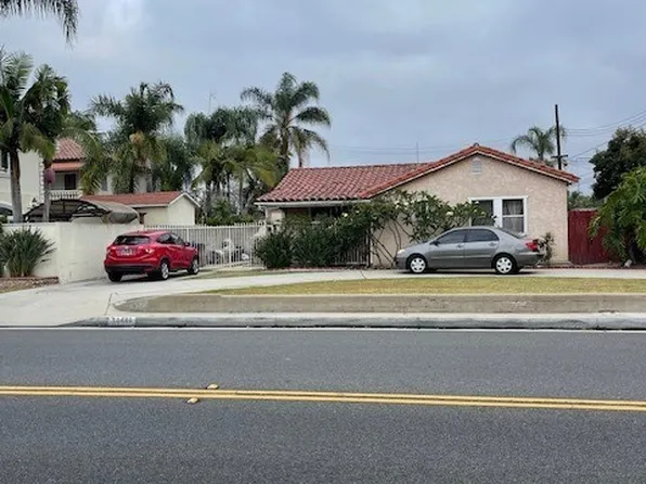 10449 Brookshire Ave, Downey, CA 90241