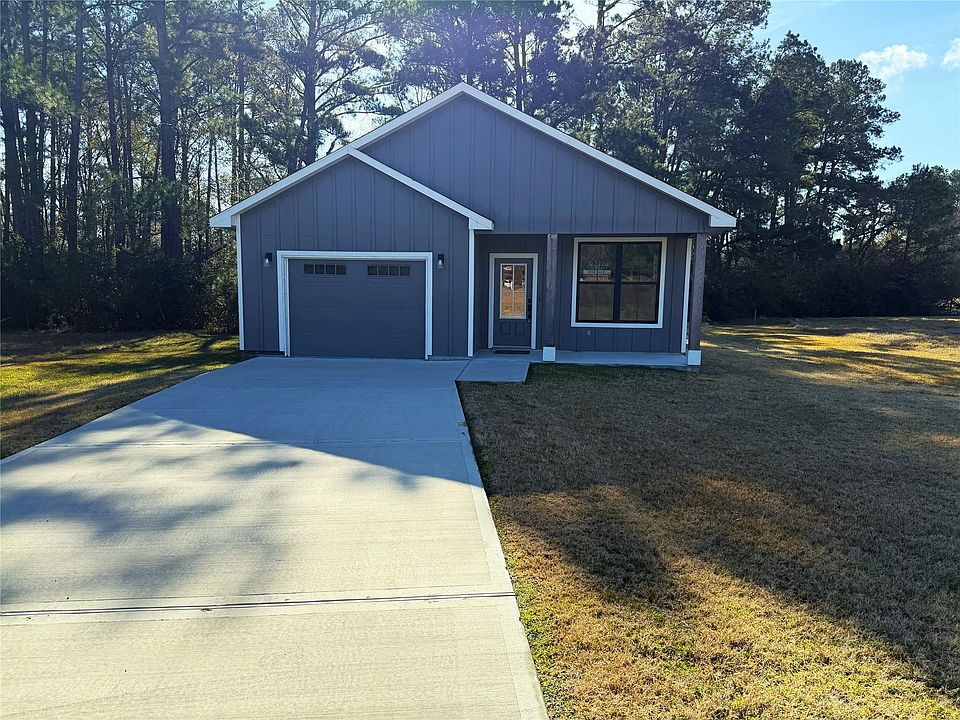 1st image of 75 Oakridge S