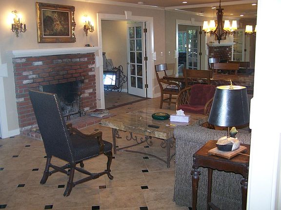 4th image of 3118 Altadena Ave