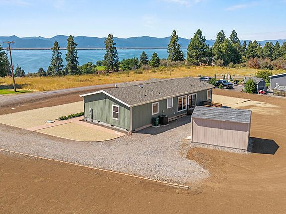 2nd image of 34234 Glen Dr