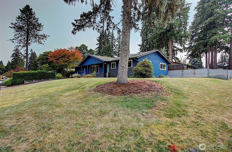 2nd image of 601 NE 108 Street