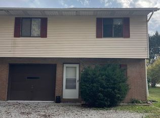 2798 Graybill Rd, Uniontown, OH 44685