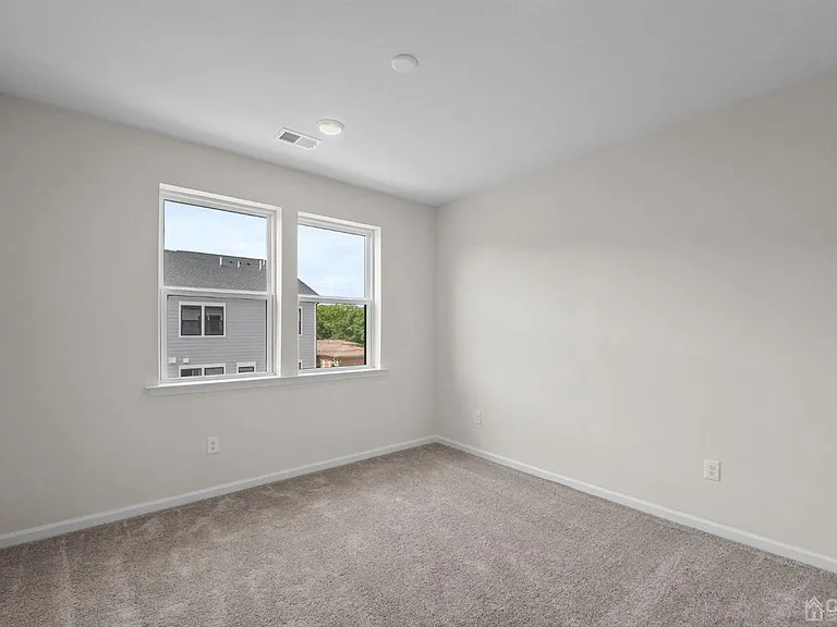 204 Lyla Ln — Photo 20