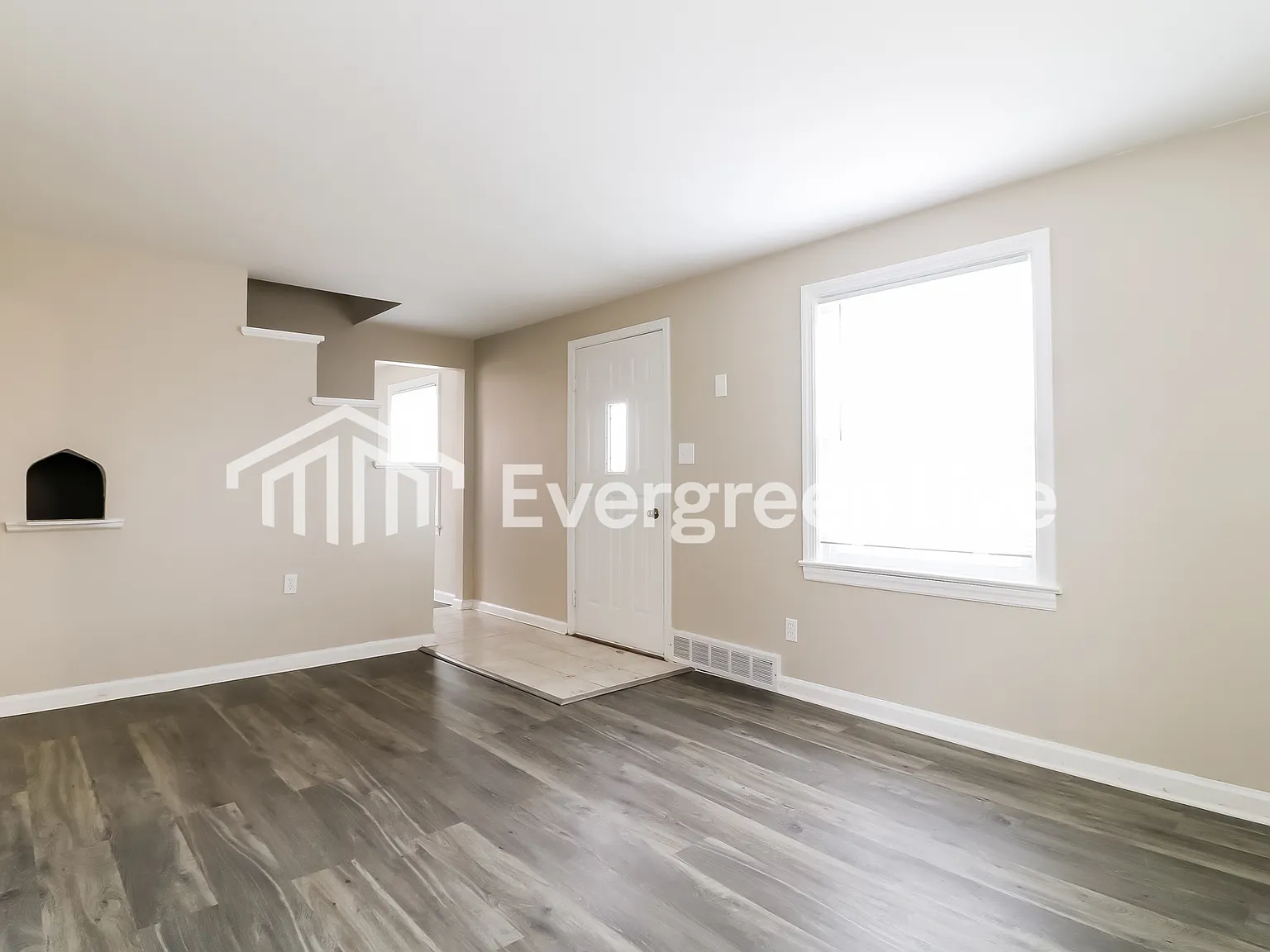 3 bed, 2.0 bath, 1163 sqft, $1,695 — Photo 3