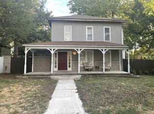 321 W 7th St, Newton, KS 67114