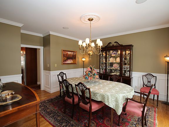 5th image of Westfall Ct #6