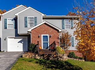 2001 Connors Run, Salem, VA 24153