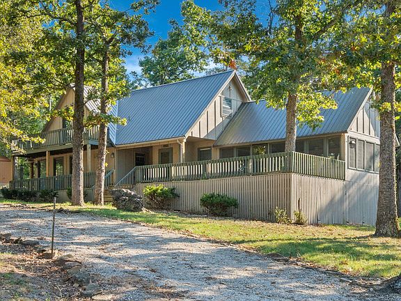 2nd image of 1109 Flicker Drive