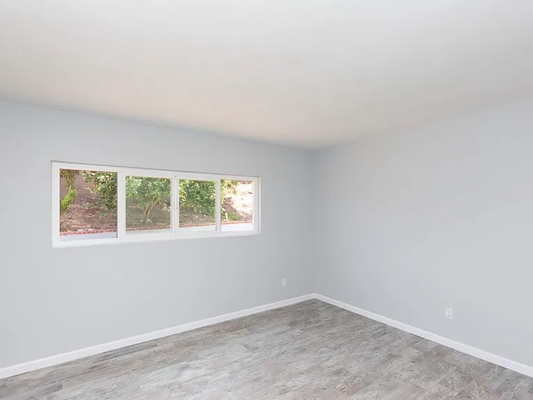 315 Nocturne Ct — Photo 16