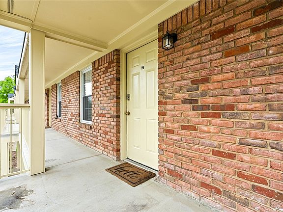 2nd image of 1761 Wire Rd APT 3-15