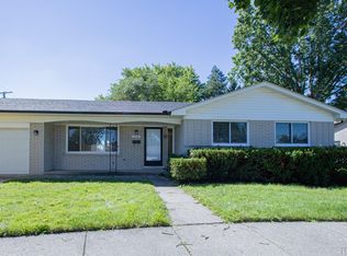 11590 Colpaert Dr, Warren, MI 48093