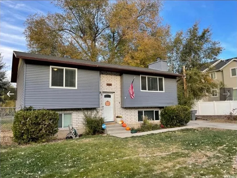 360 Mahogany Dr — Photo 1