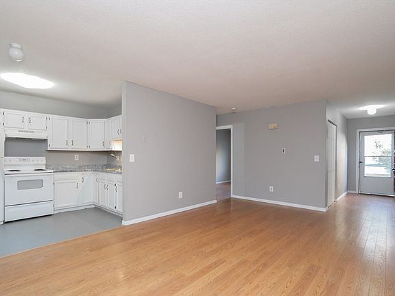 2nd image of 170 E Hadley Rd APT 13