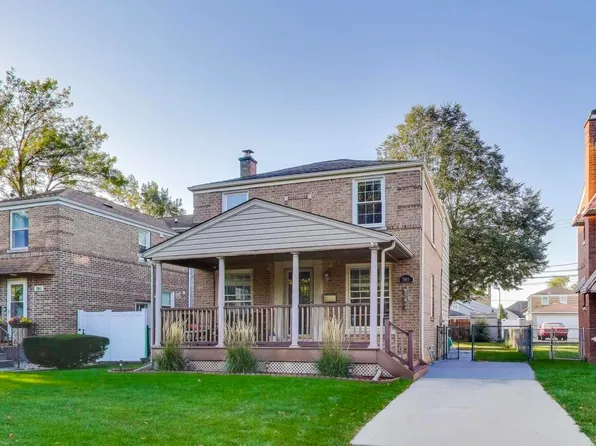 7805 W Farragut Ave, Chicago, IL 60656