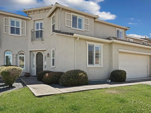 9734 Fall Valley Way, Sacramento, CA 95829