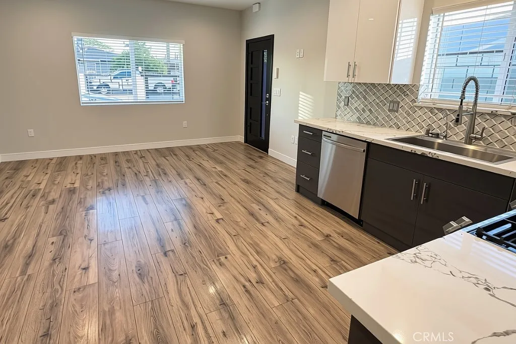 1 bed, 600 sqft, $2,300 — Photo 4