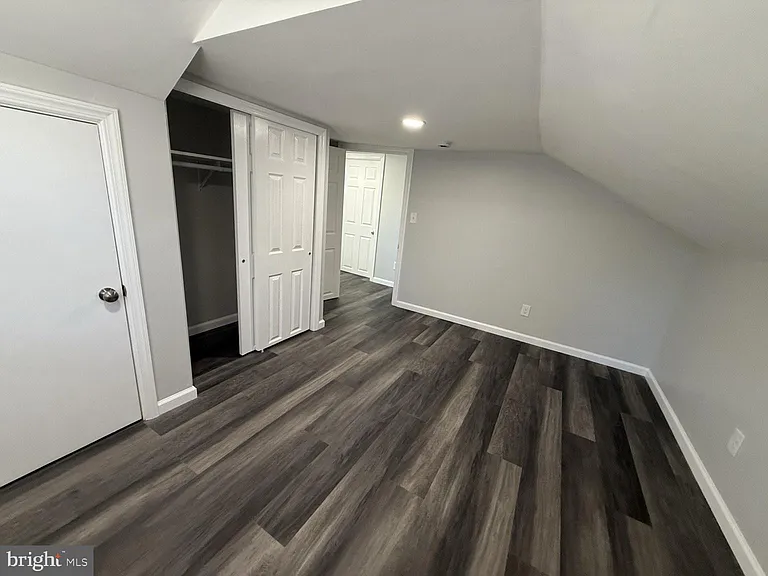 383 Johnson Ave — Photo 14