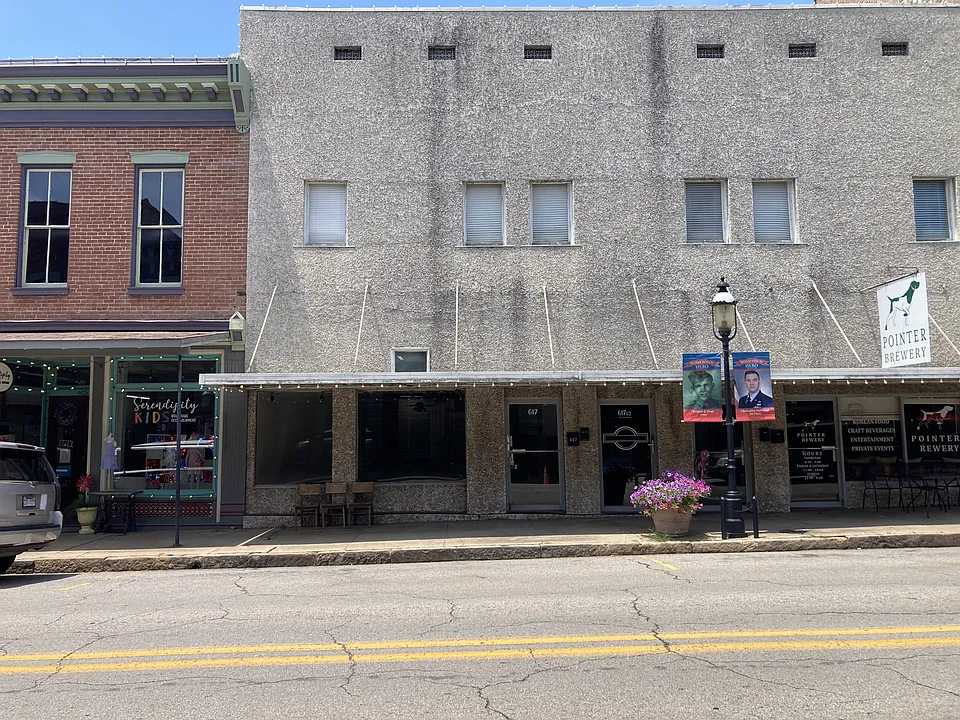 617 Main St #617