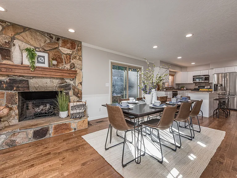 6967 S Sunrise Hills Cir — Photo 1