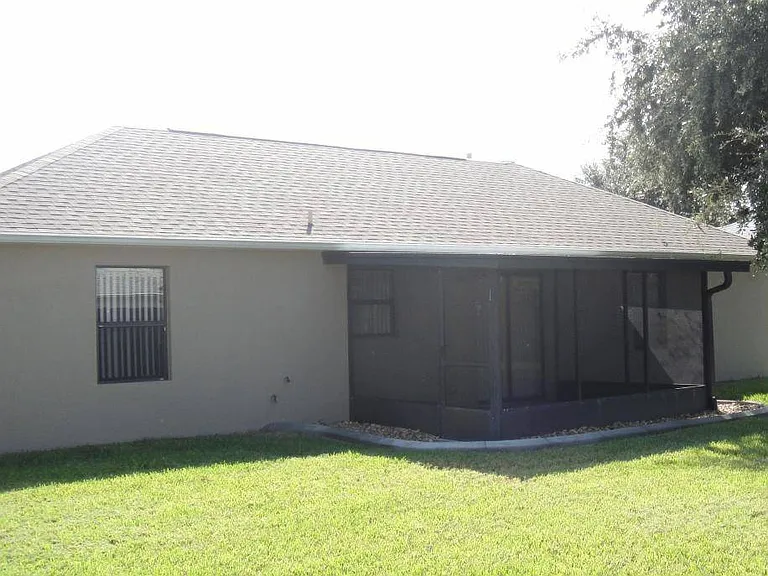 1940 Trevino Cir — Photo 6