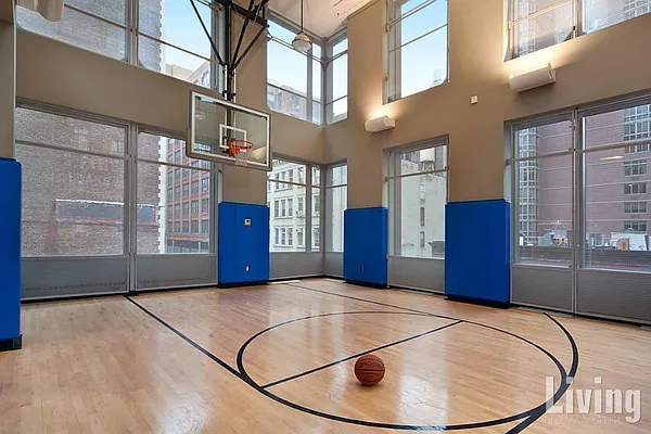 Sold by Living New York | media 11