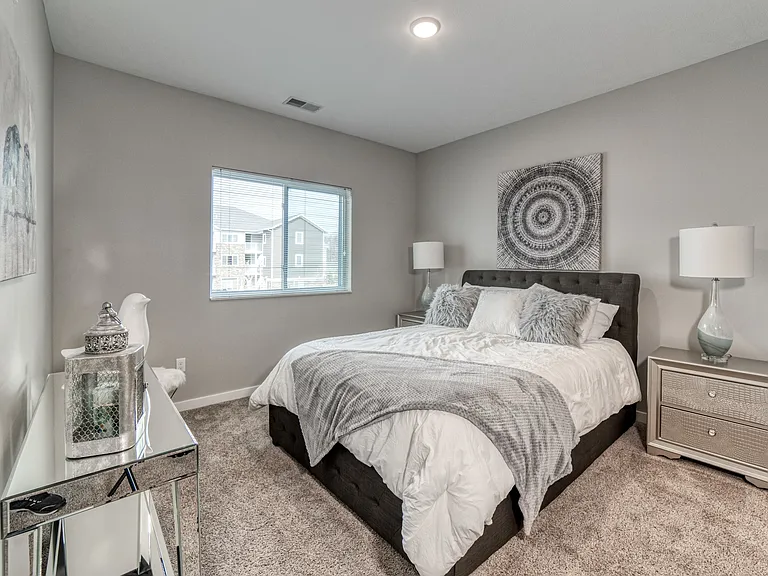 Piper Lakes Bedroom