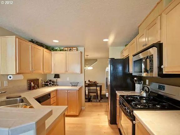 5th image of 10797 SW Canterbury Ln Suite 104