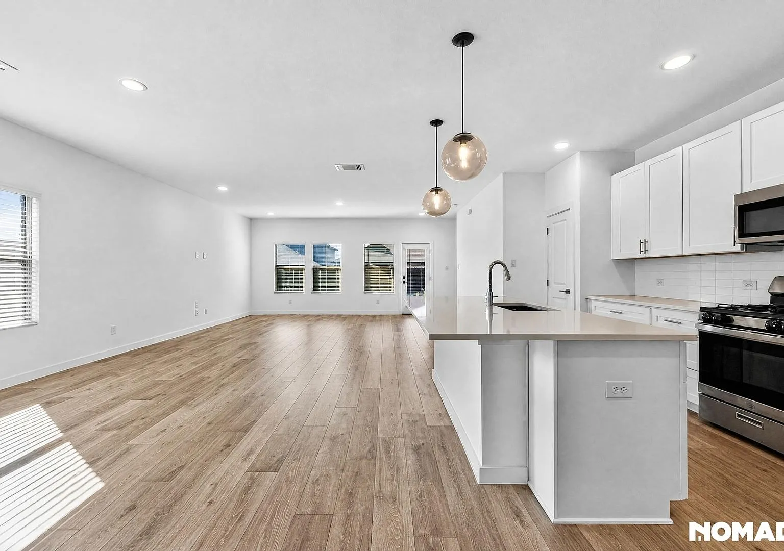 Spacious 5BR House in Seagoville — Photo 3