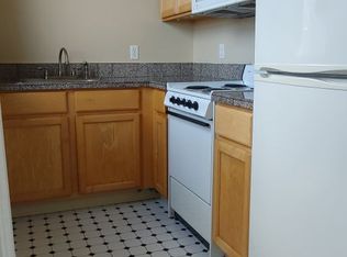 1543 Exchange St APT 402, Astoria, OR