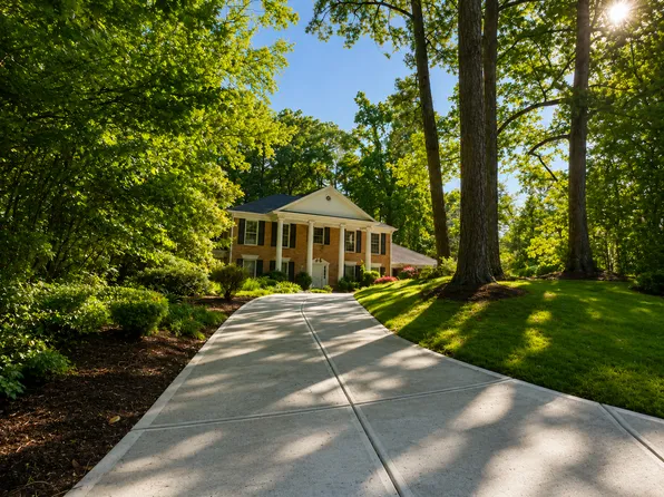 545 Coldstream Ct, Sandy Springs, GA 30328
