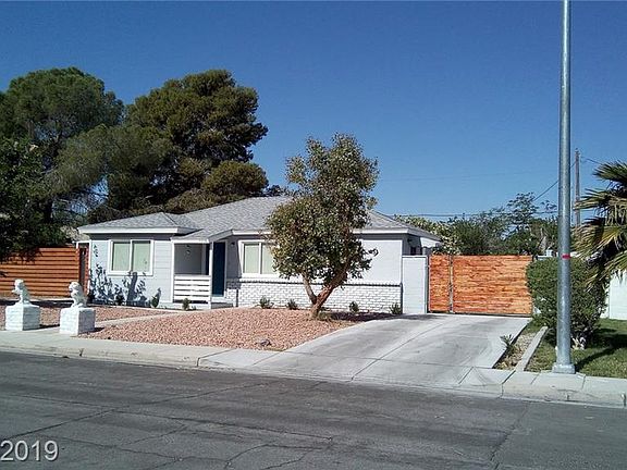 2nd image of 1116 Barnard Dr