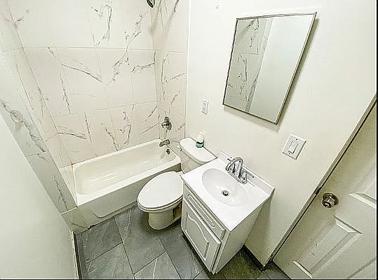2nd image of 318 E 104th St #1W