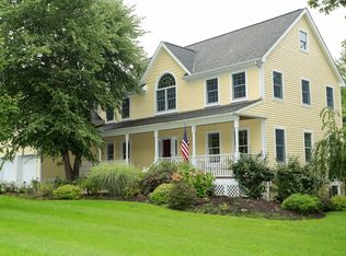 20 Waterview Dr, Ossining, NY 10562