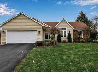 5291 Bridgeman Rd, Sanborn, NY 14132