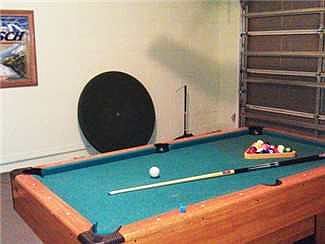 FC5P403AS-games-room