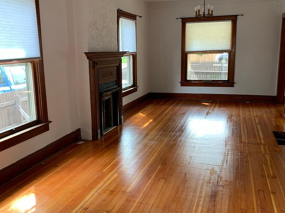 1st image of 3437 W 44th Ave