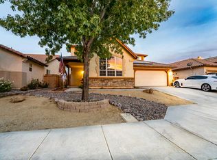 44028 42nd St W, Lancaster, CA 93536