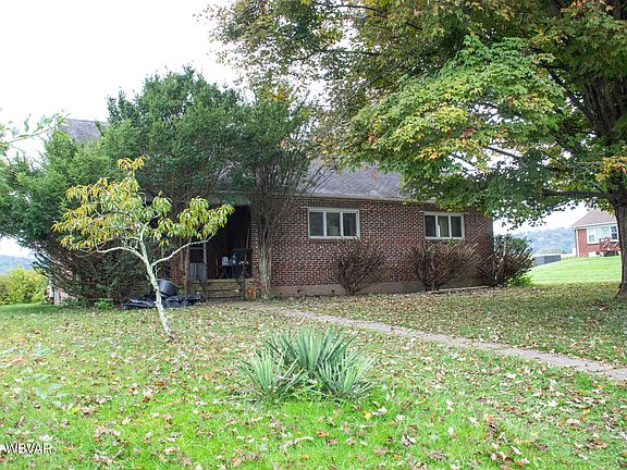 3rd image of 1934 Walters Rd