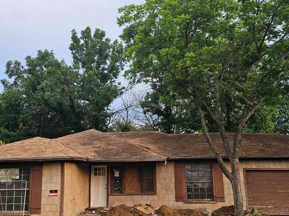 1016 Edmondson Dr, Irving, TX 75060
