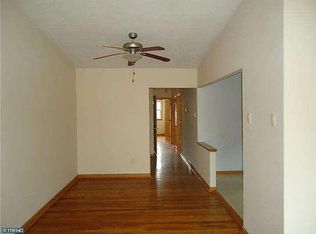 8806 Blue Grass Rd, Philadelphia, PA 19152