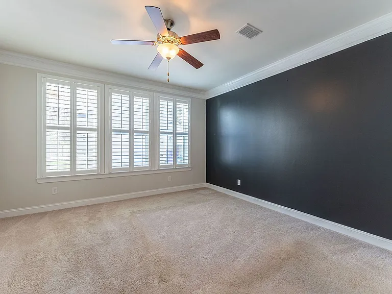 3257 Moonlight Dr — Photo 40