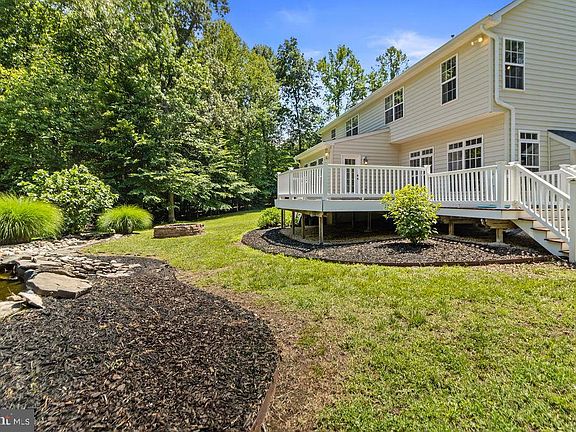 5th image of 8085 Norwich Ct