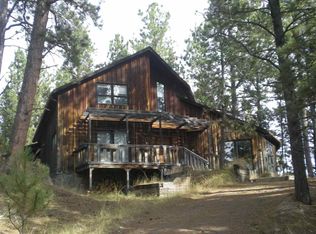 102 Montgomery St, Custer, SD 57730